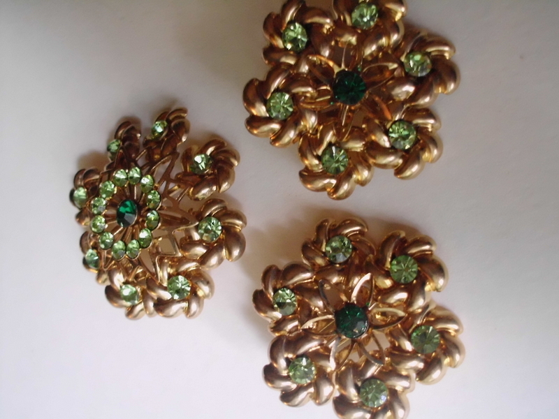 Green Rhinestone Earrings And Brooch Set, Vintage Old Stock